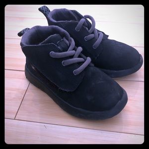 Toddler boots